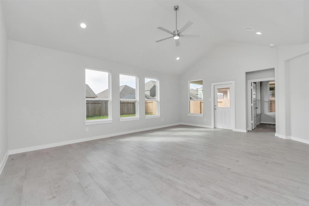 8447 Northern Pintail Drive