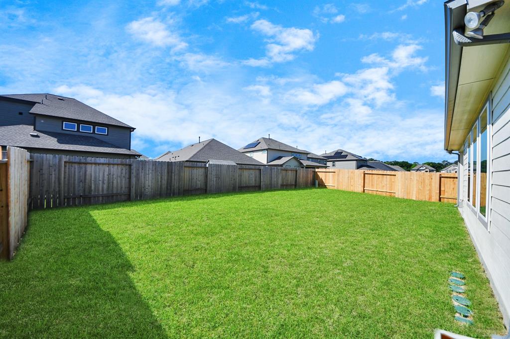 5611 Sandhill Oak Trail