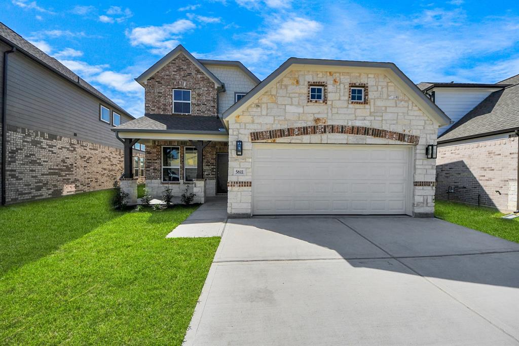 5611 Sandhill Oak Trail