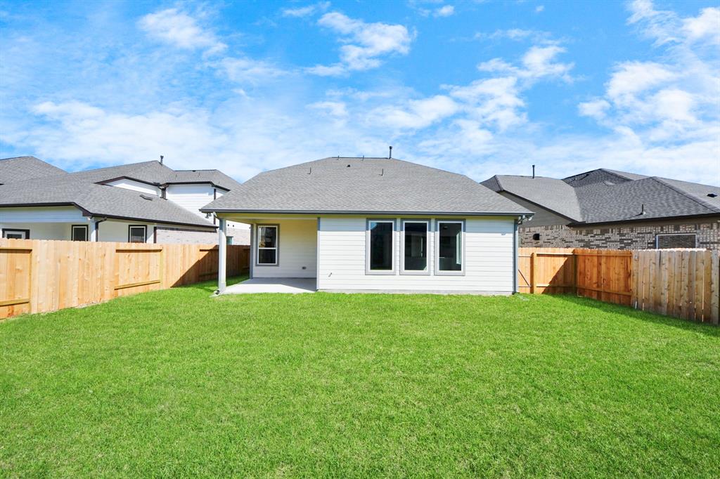 5611 Sandhill Oak Trail