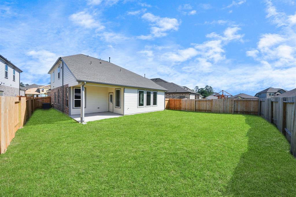 5611 Sandhill Oak Trail