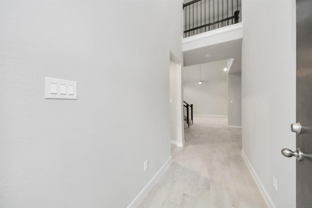 14930 Royal Leaf Drive