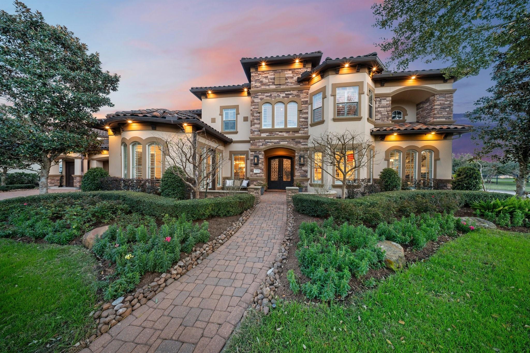 5006 Water View Bend