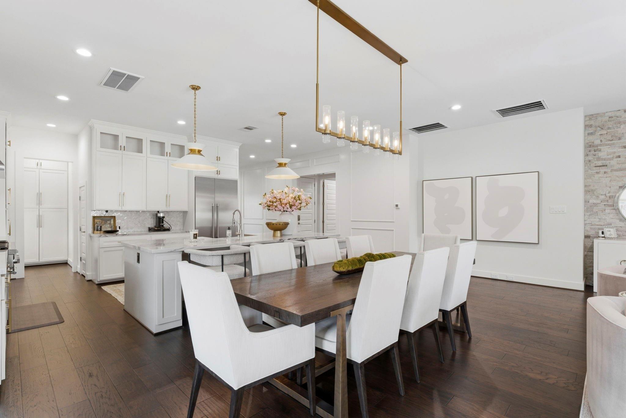 802 W 30th Street