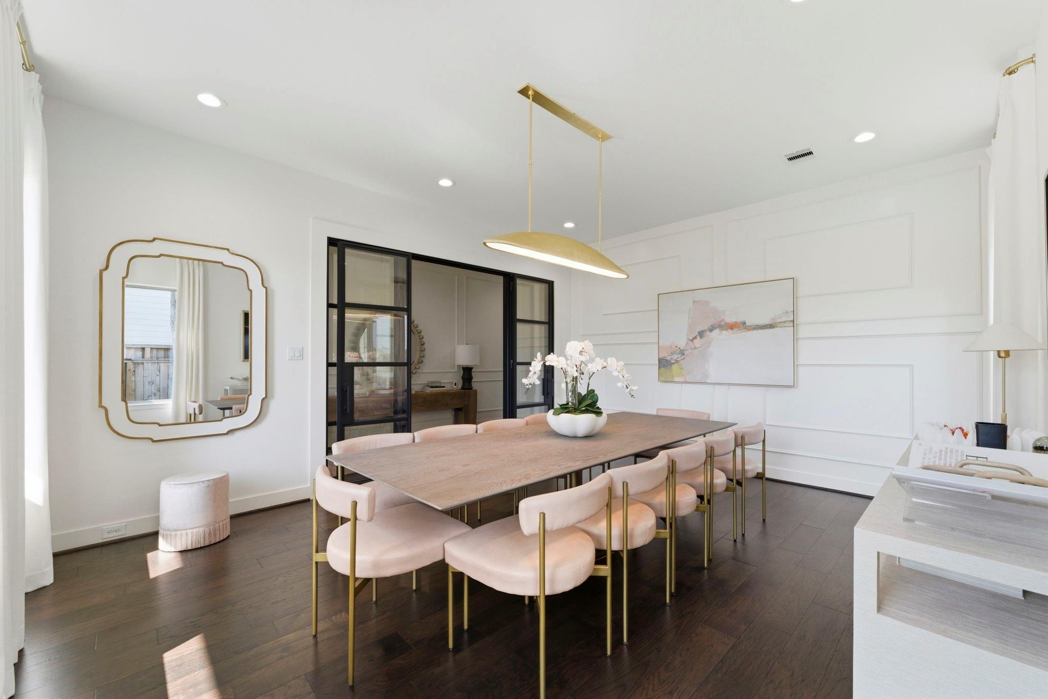 802 W 30th Street