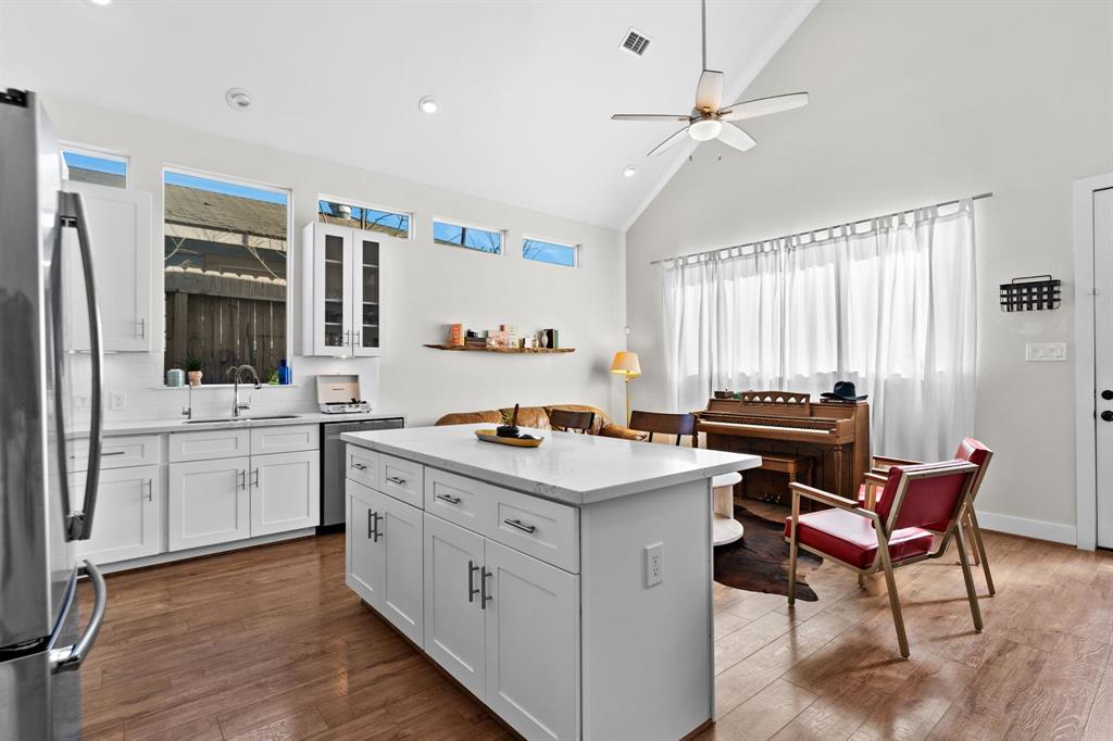 5415 Margarita Street