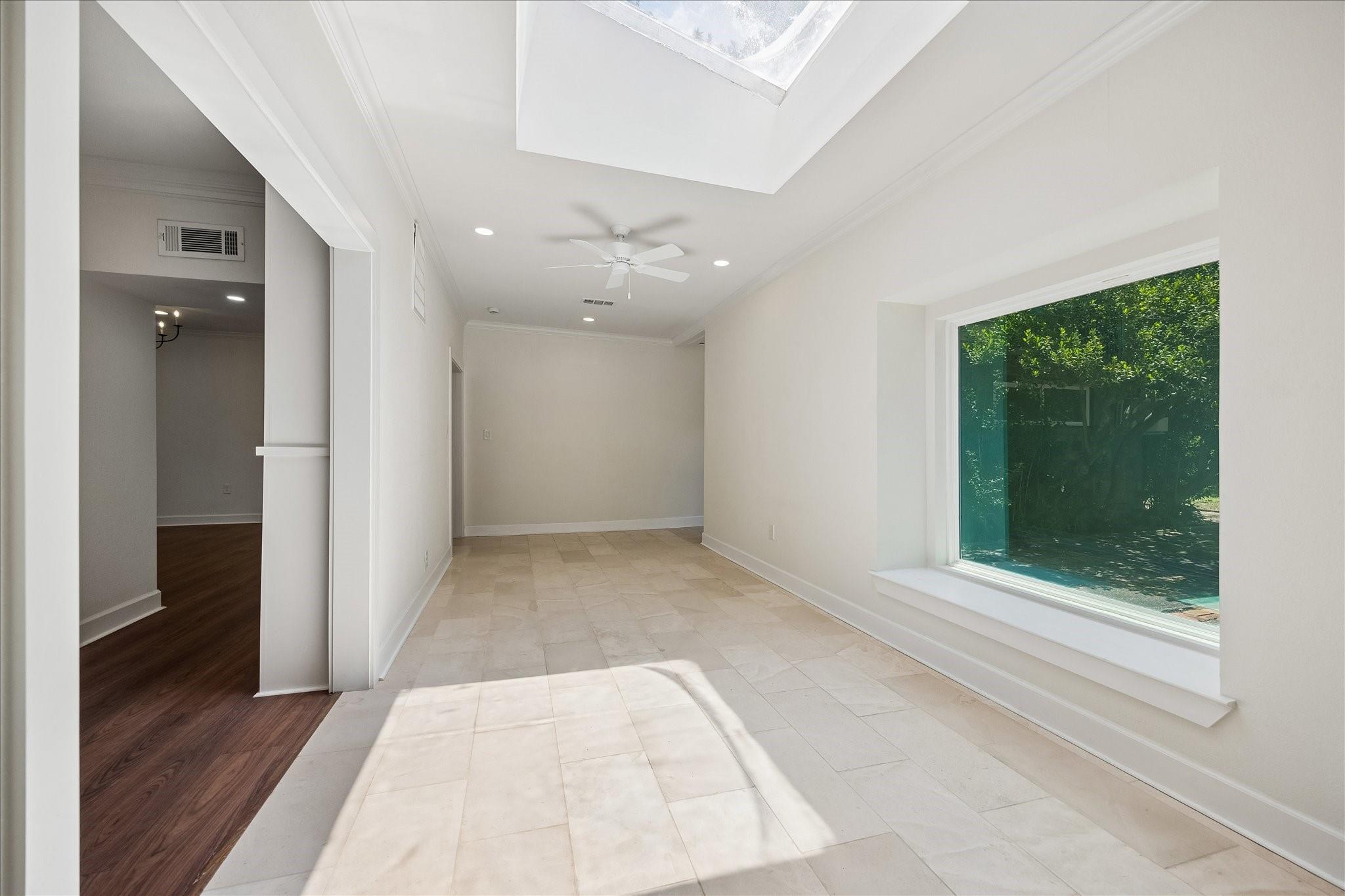 3071 Locke Lane