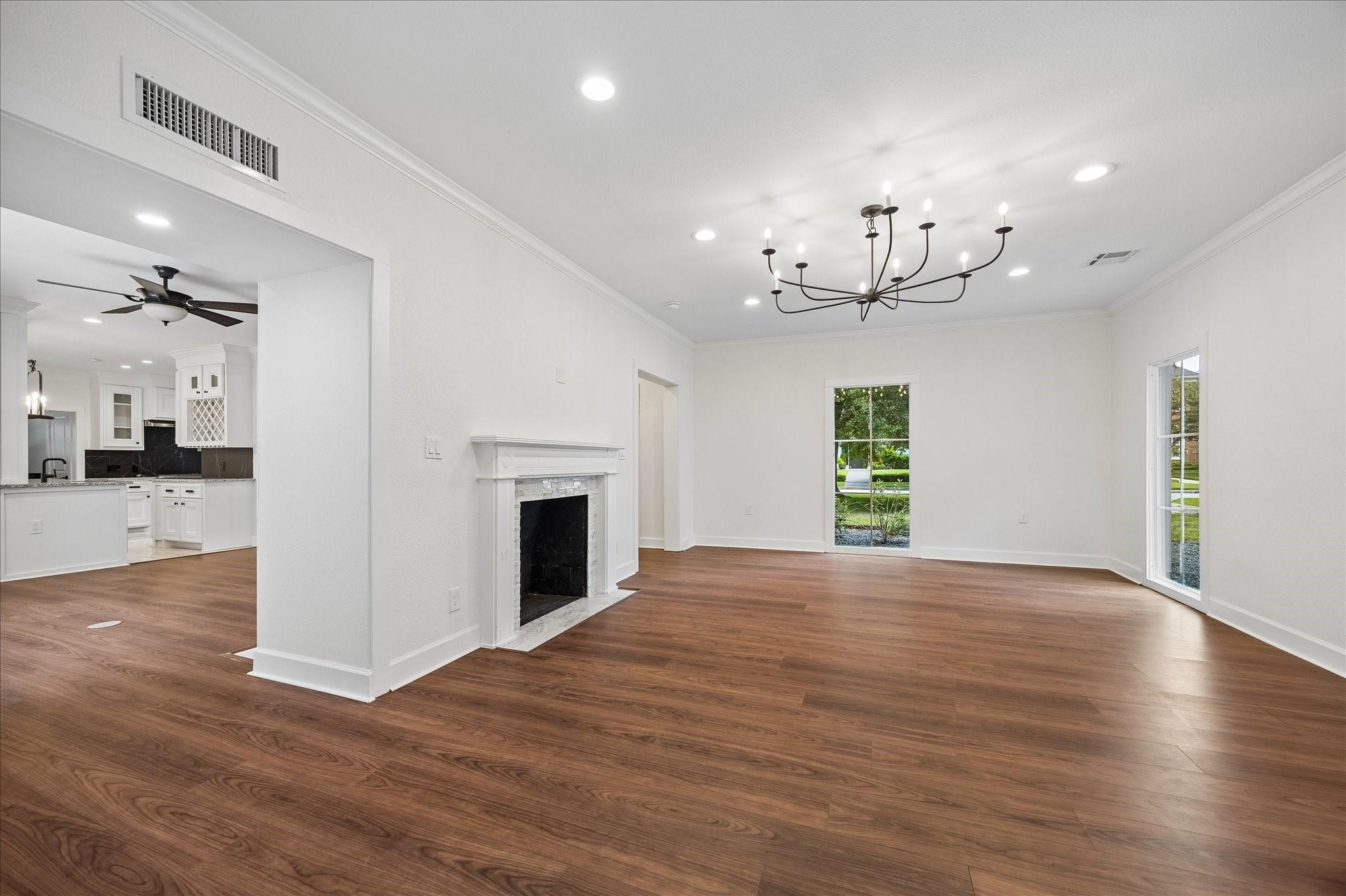 3071 Locke Lane
