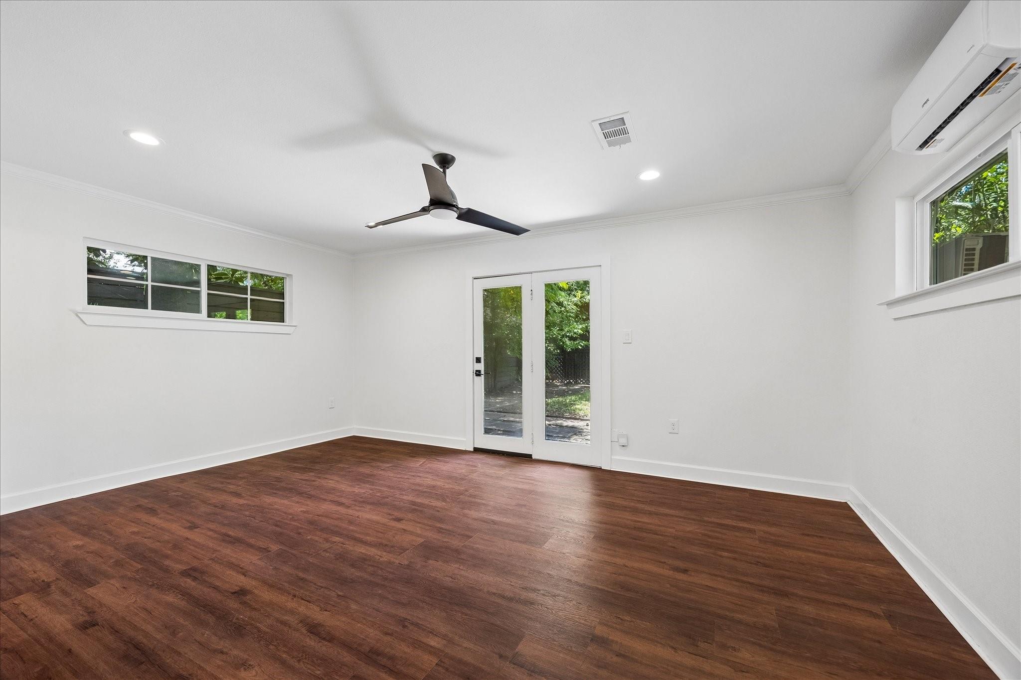 3071 Locke Lane