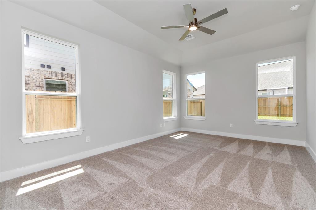 11819 Maple Oak Drive