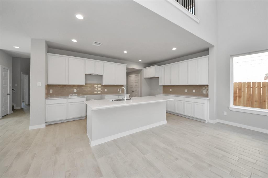 11922 Maple Oak Drive