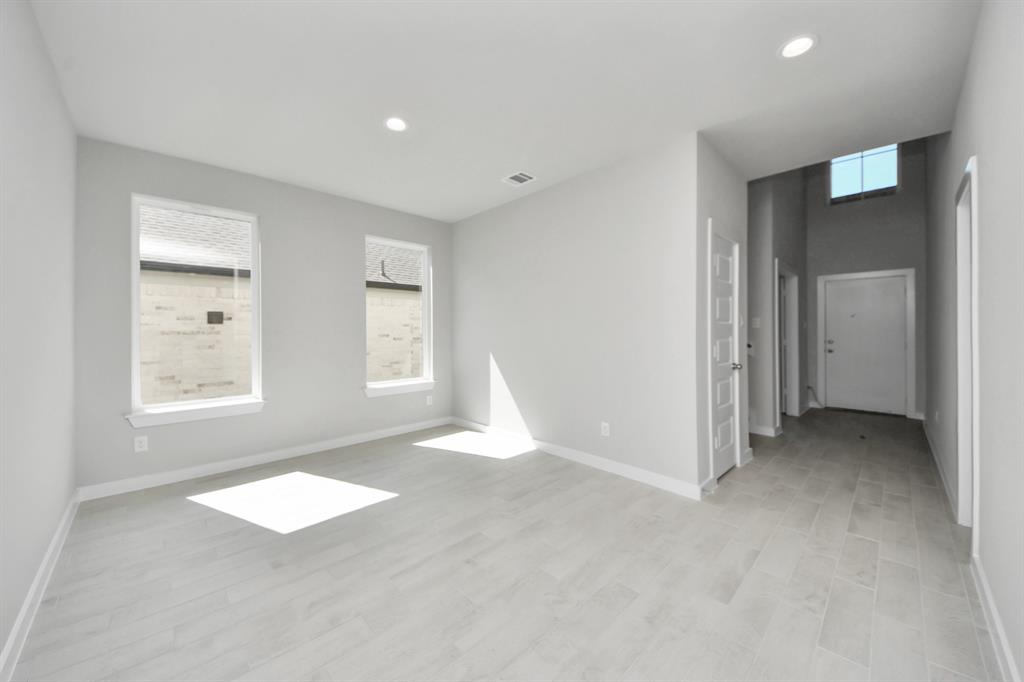 11922 Maple Oak Drive