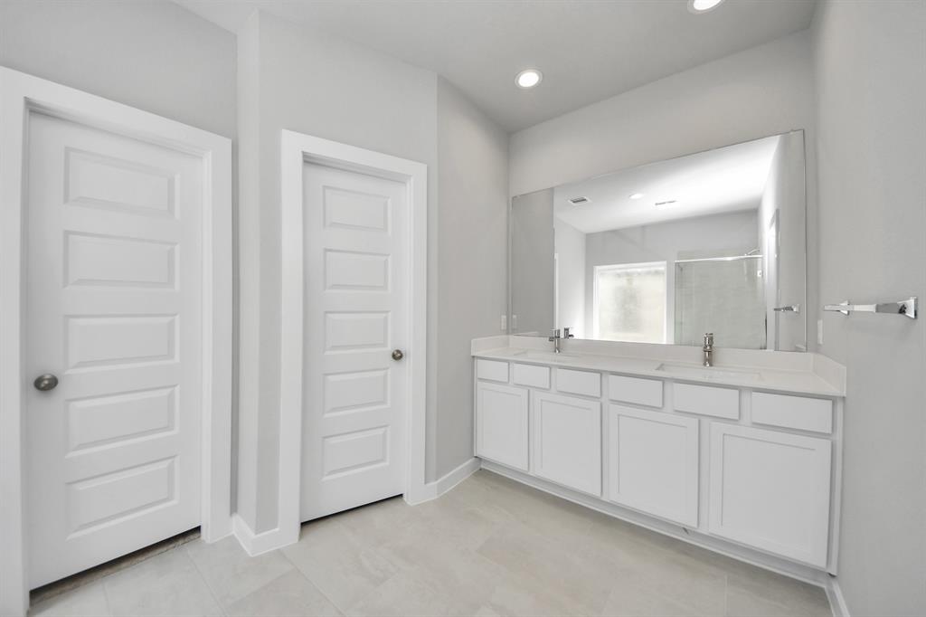 11922 Maple Oak Drive