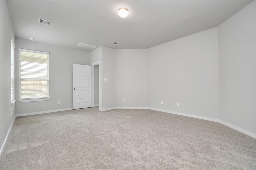 15707 Walnut Leaf Lane