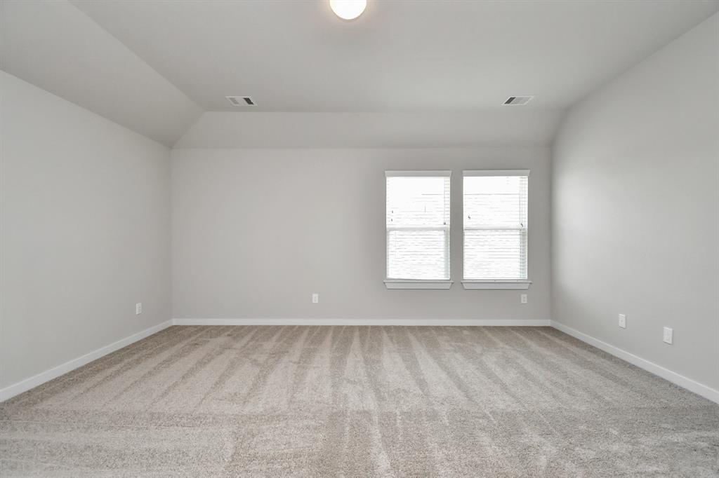 15707 Walnut Leaf Lane