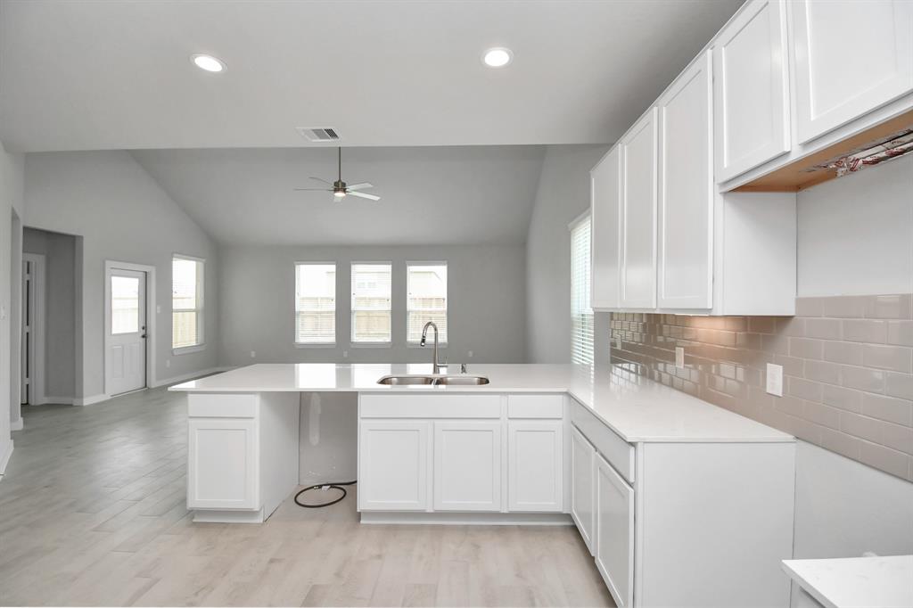 15707 Walnut Leaf Lane