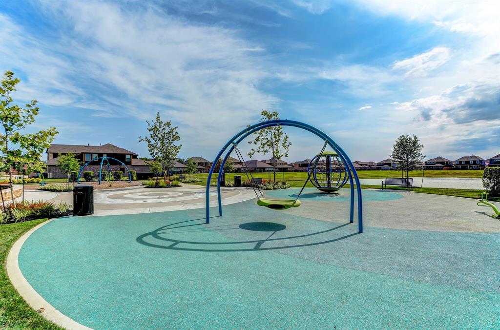 15707 Walnut Leaf Lane