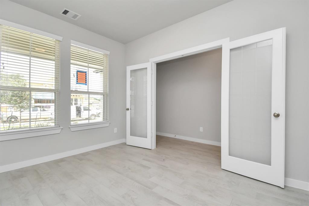 15707 Walnut Leaf Lane