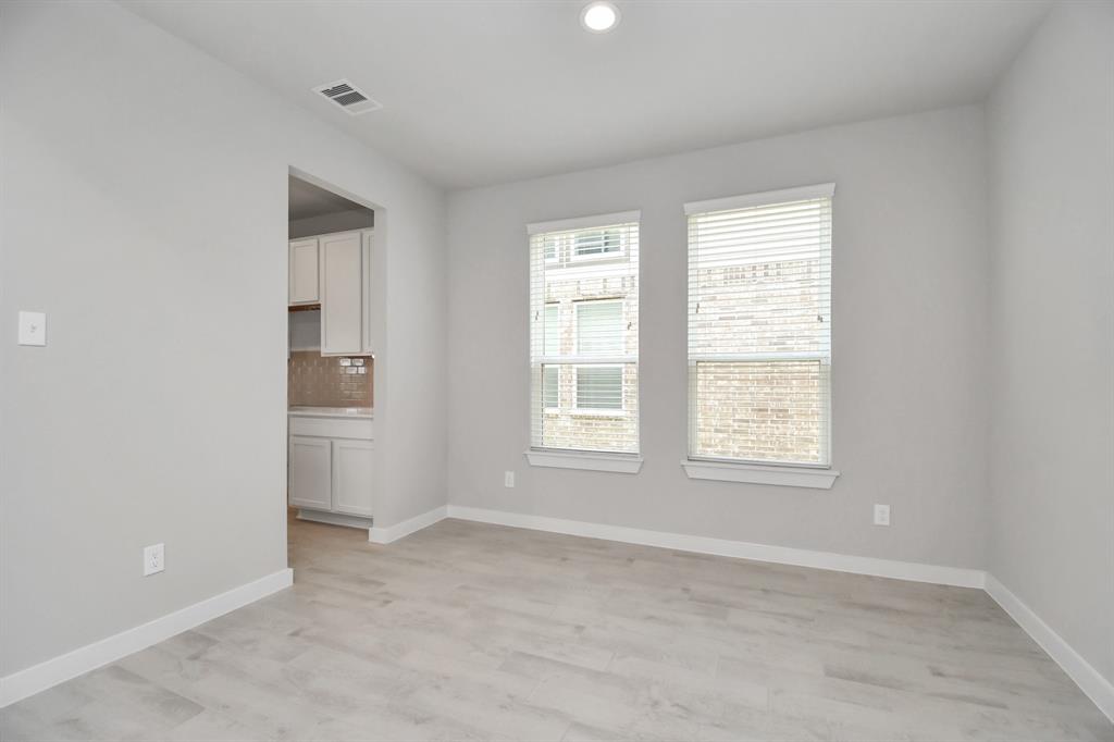 15707 Walnut Leaf Lane