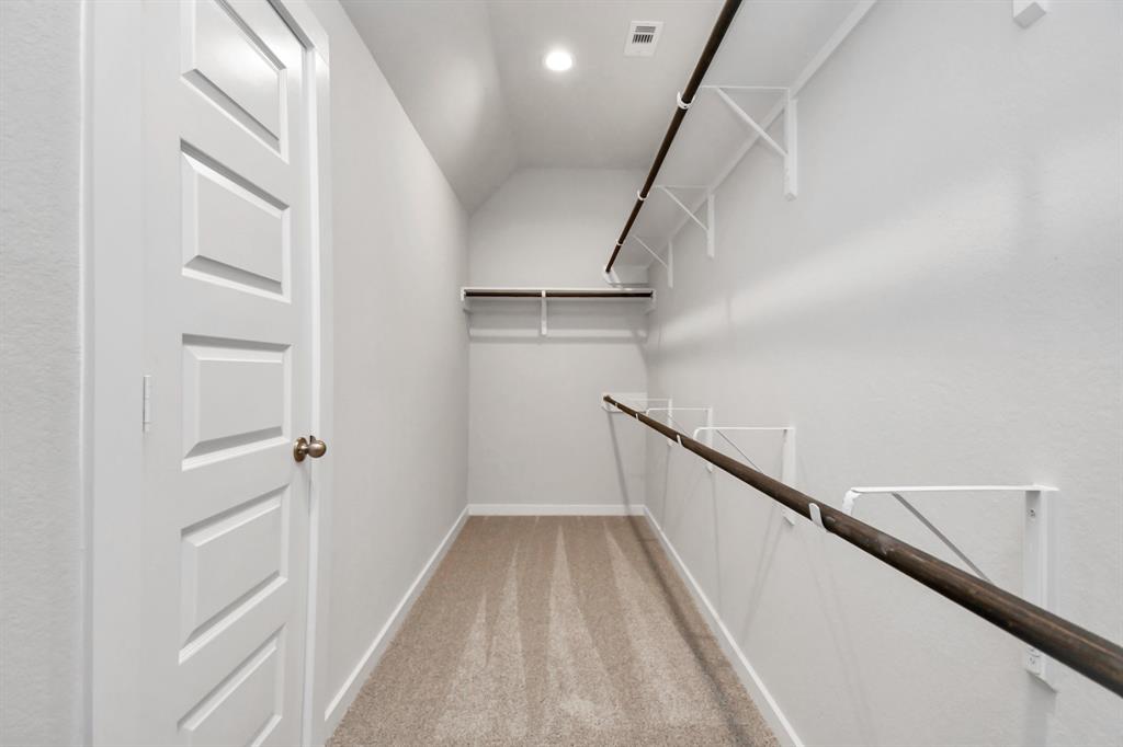 15707 Walnut Leaf Lane