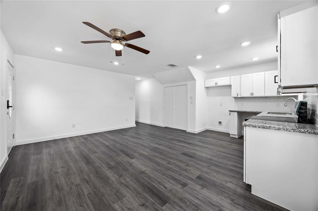 2320 Wavell Street # B Unit: A B