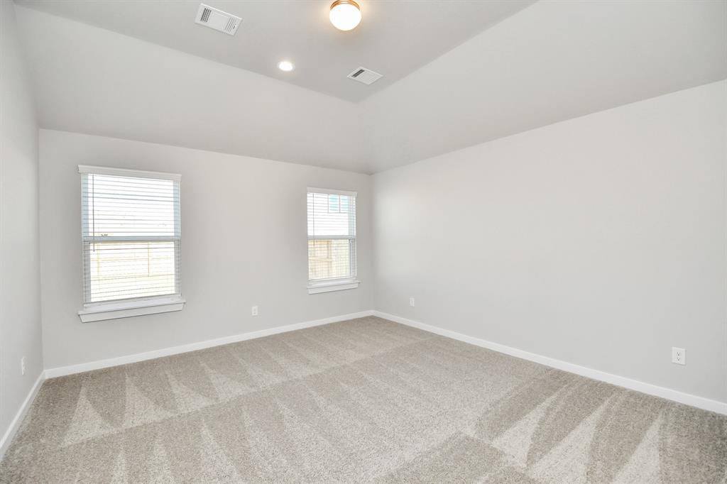 12903 Kingsford Pines Drive