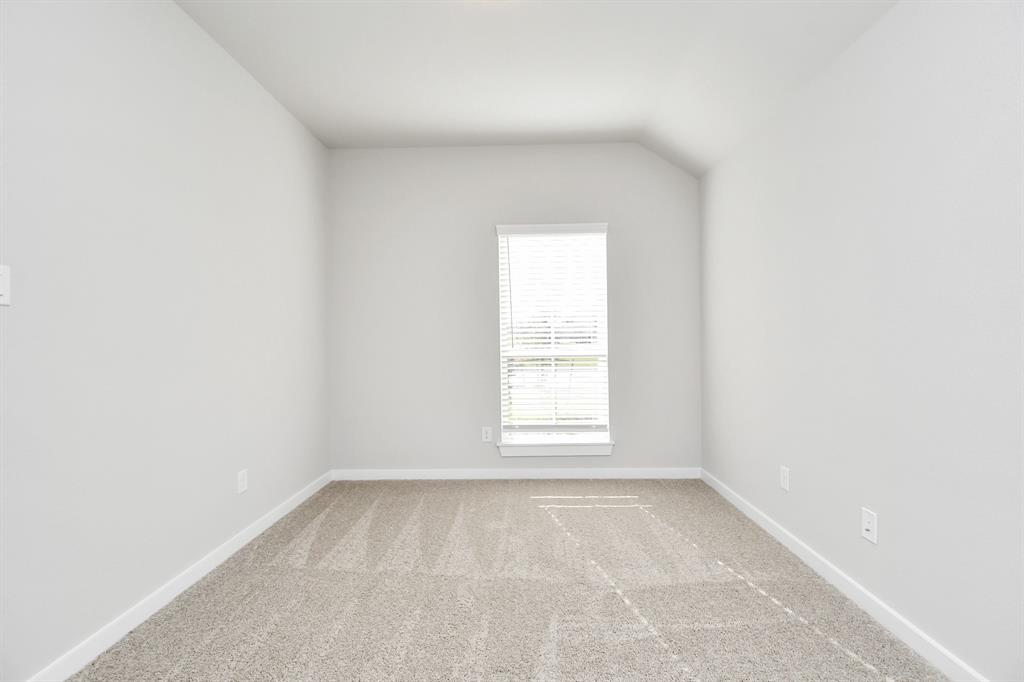 12903 Kingsford Pines Drive