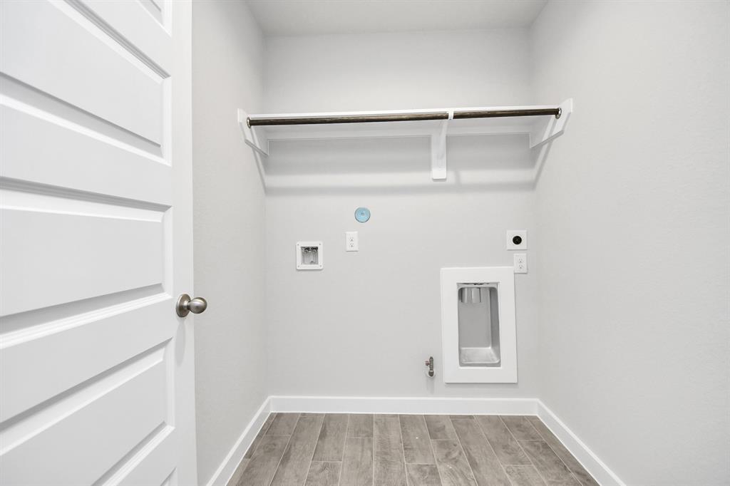 12903 Kingsford Pines Drive