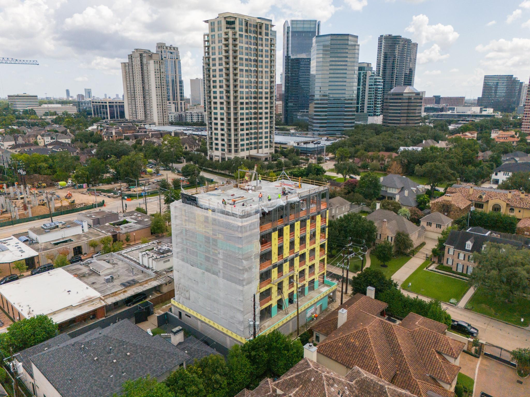 5010 Longmont Drive # 6 Unit: PH-6