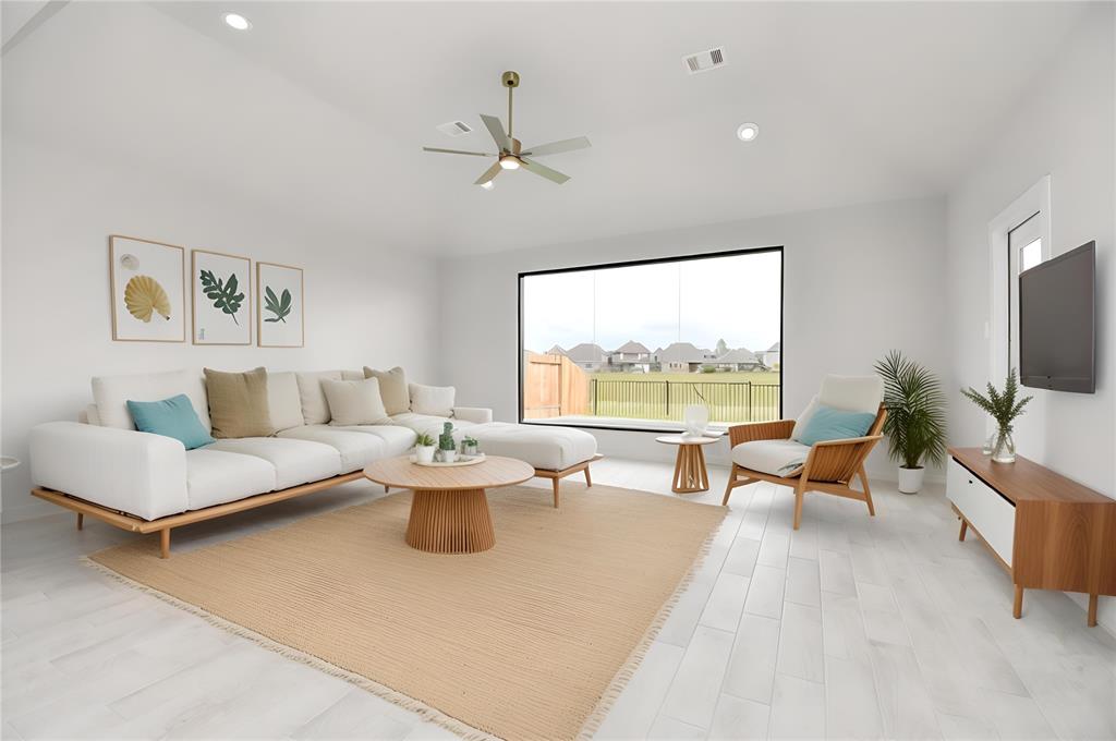 15802 Walnut Leaf Lane