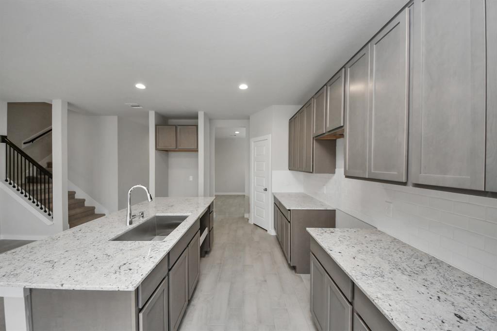 15802 Walnut Leaf Lane