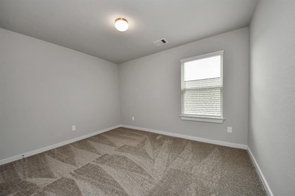 15802 Walnut Leaf Lane