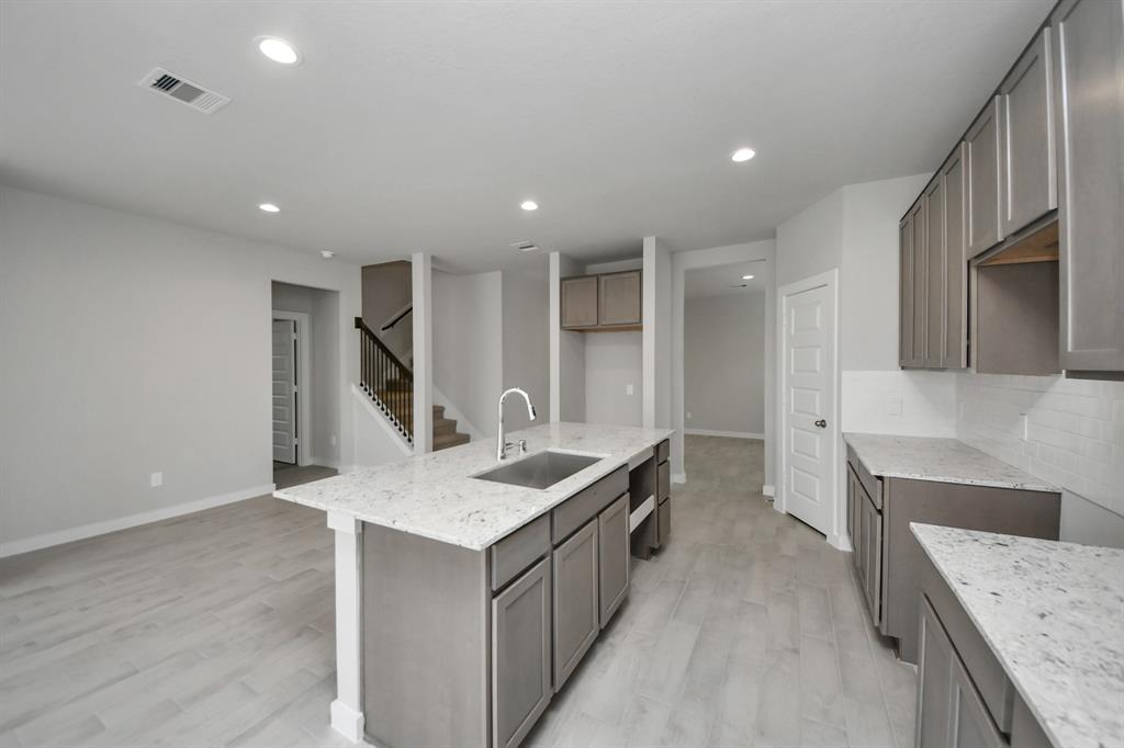 15802 Walnut Leaf Lane