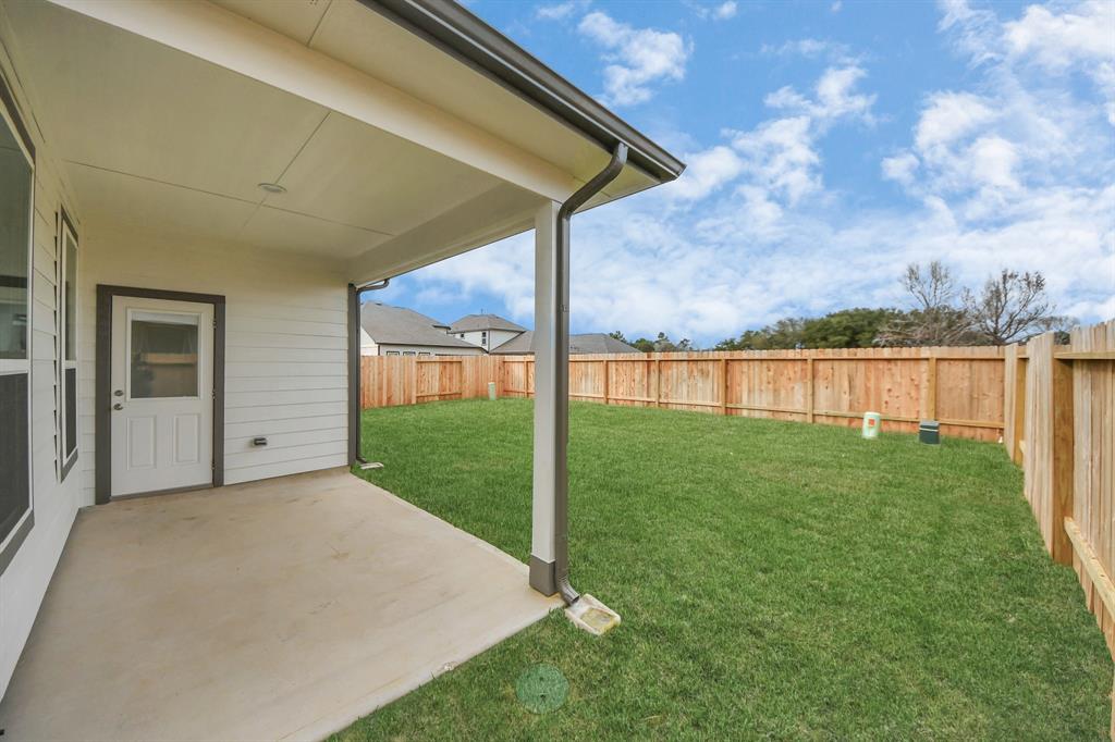 15802 Walnut Leaf Lane