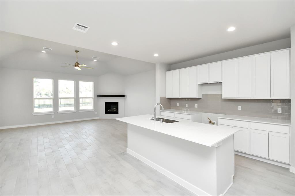 5634 Sandhill Oak Trail