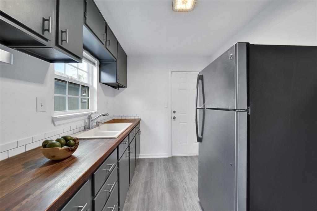 1710 Shelby Street # B