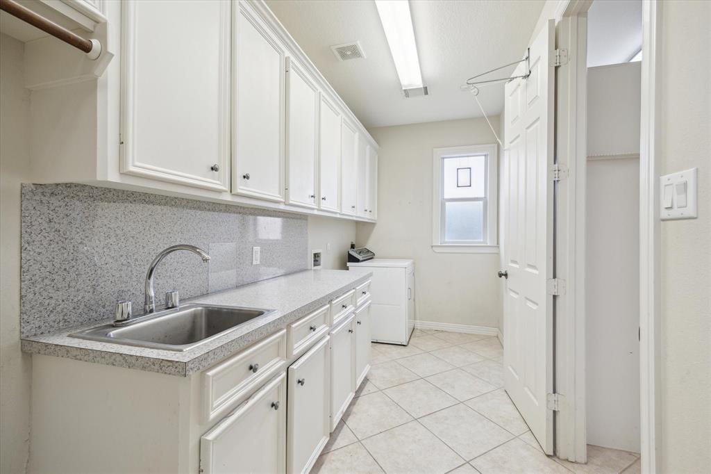 13903 Barrington Fairway