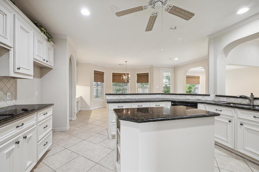 13903 Barrington Fairway