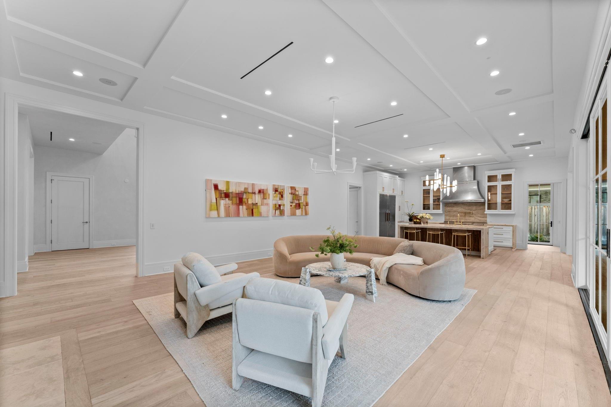 3653 Chevy Chase Drive