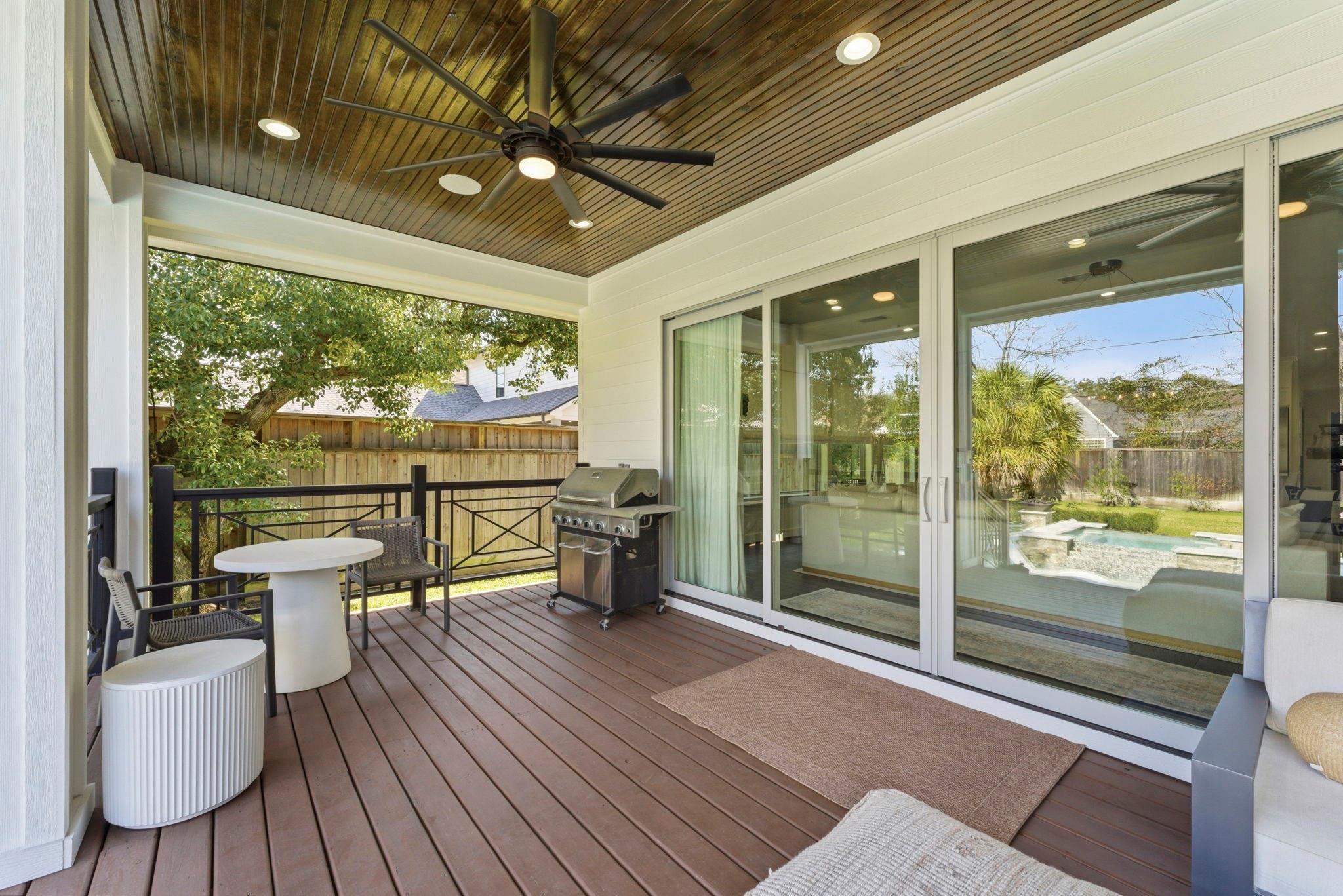 802 W 30th Street