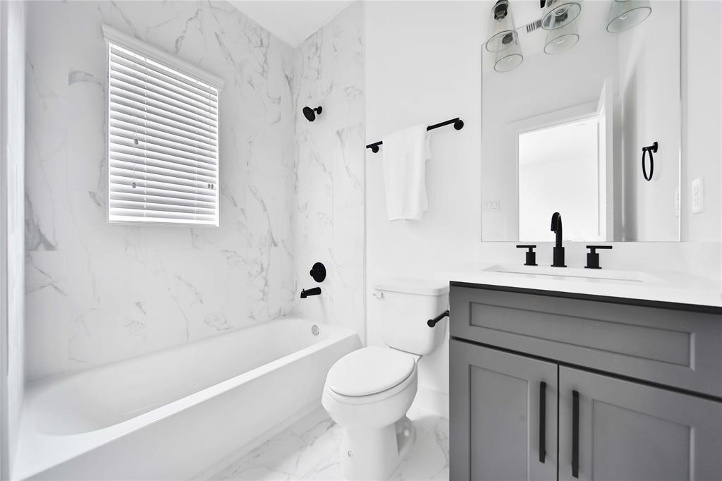 3406 Tuam Street # B