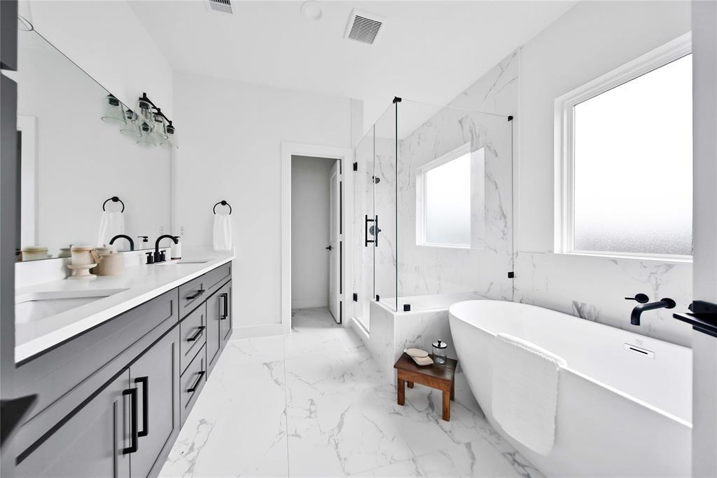 3406 Tuam Street # B