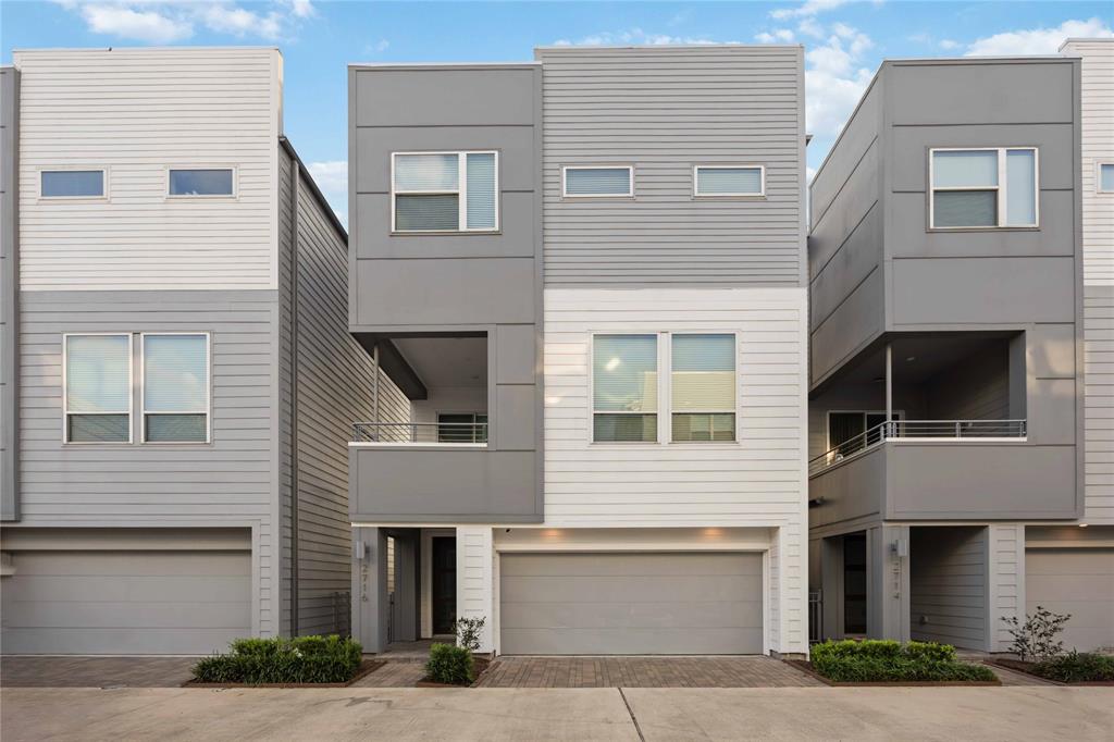 2716 Eado Grove Lane