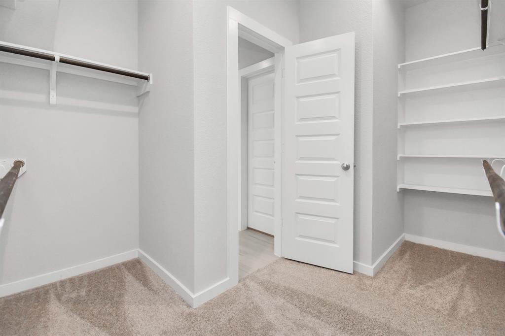 5622 Sandhill Oak Trail