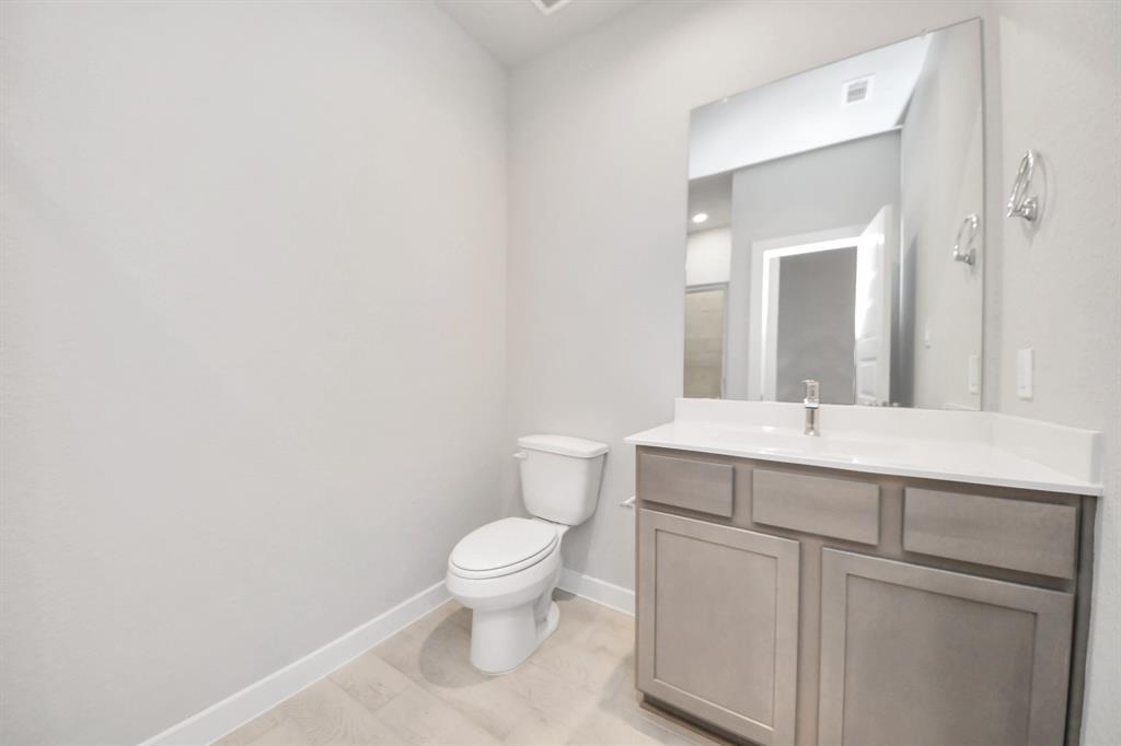 14918 Royal Leaf Lane