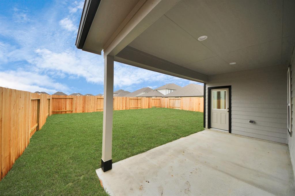 14918 Royal Leaf Lane