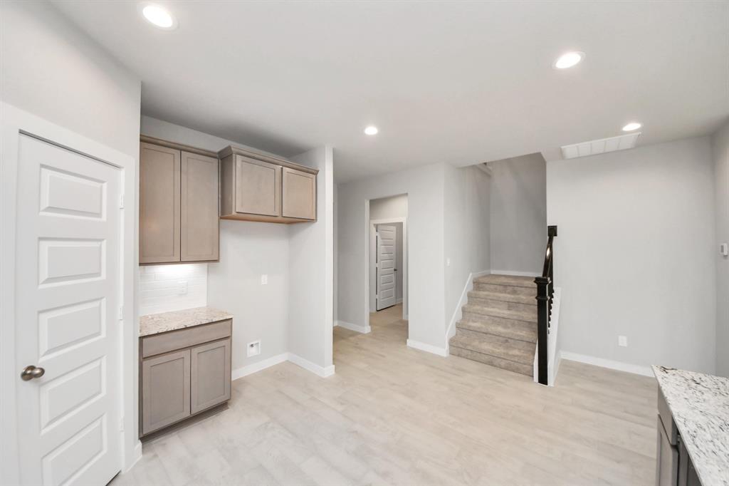 14918 Royal Leaf Lane