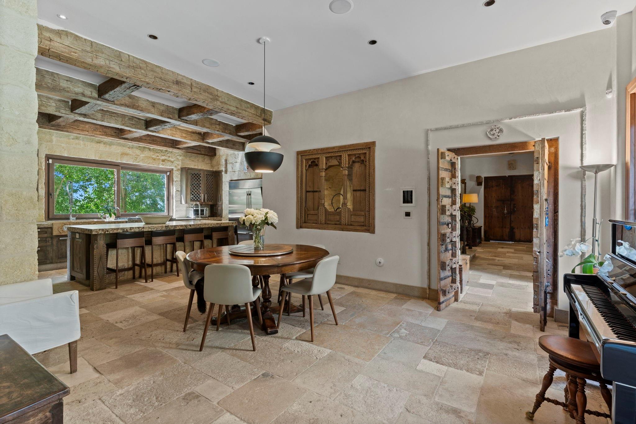 5651 Doliver Drive, Houston