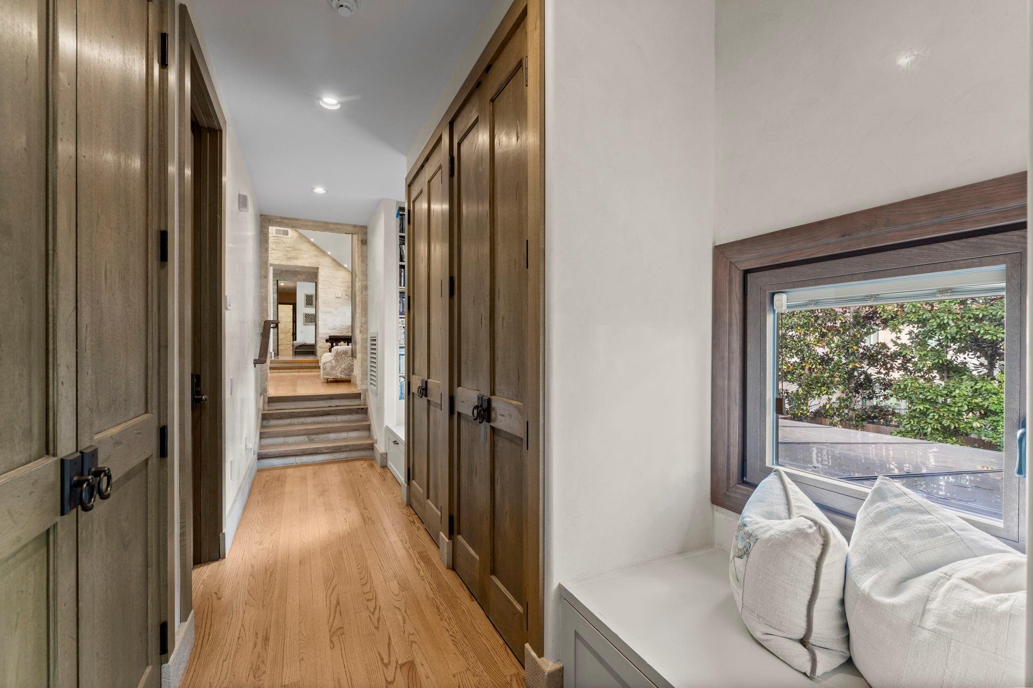 5651 Doliver Drive, Houston