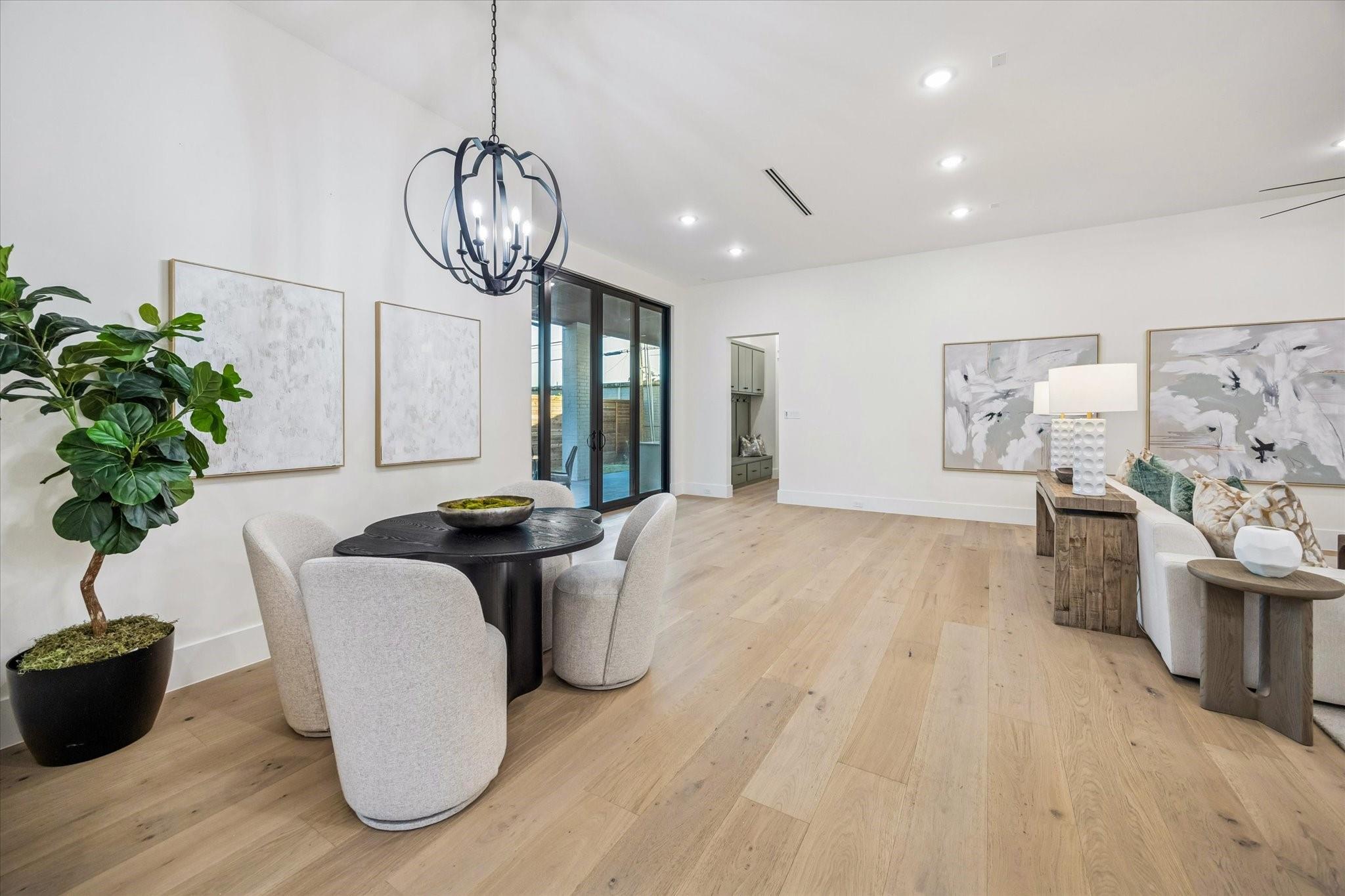 431 W 30th Street